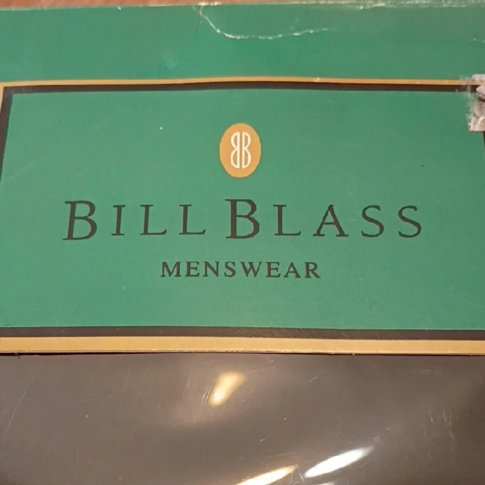 Bill Blass Black Muffler